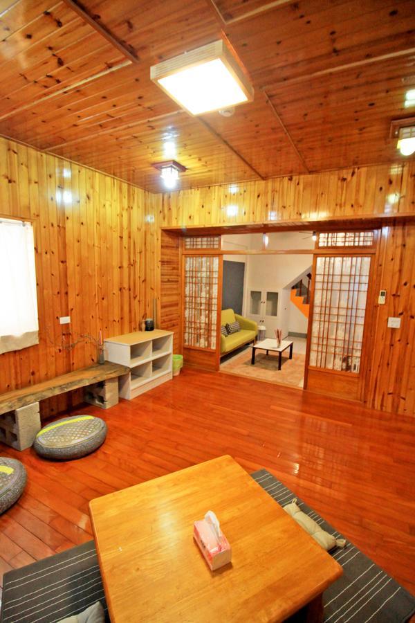 Navel Orange Hostel Taitung ภายนอก รูปภาพ