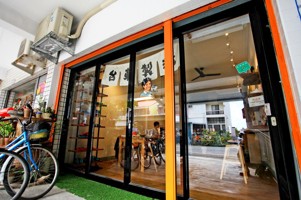 Navel Orange Hostel Taitung ภายนอก รูปภาพ